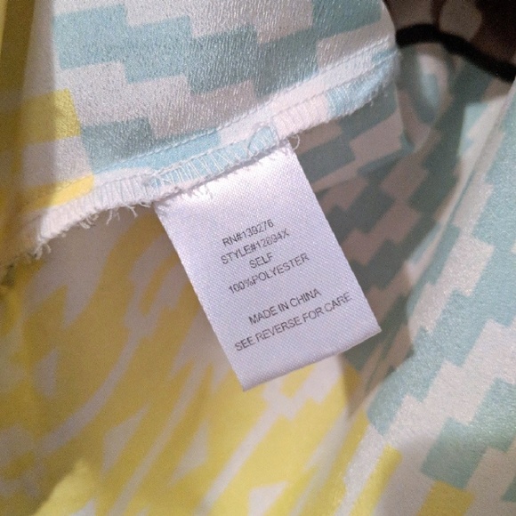 Plus Size Aztec Blouse - Picture 4 of 4